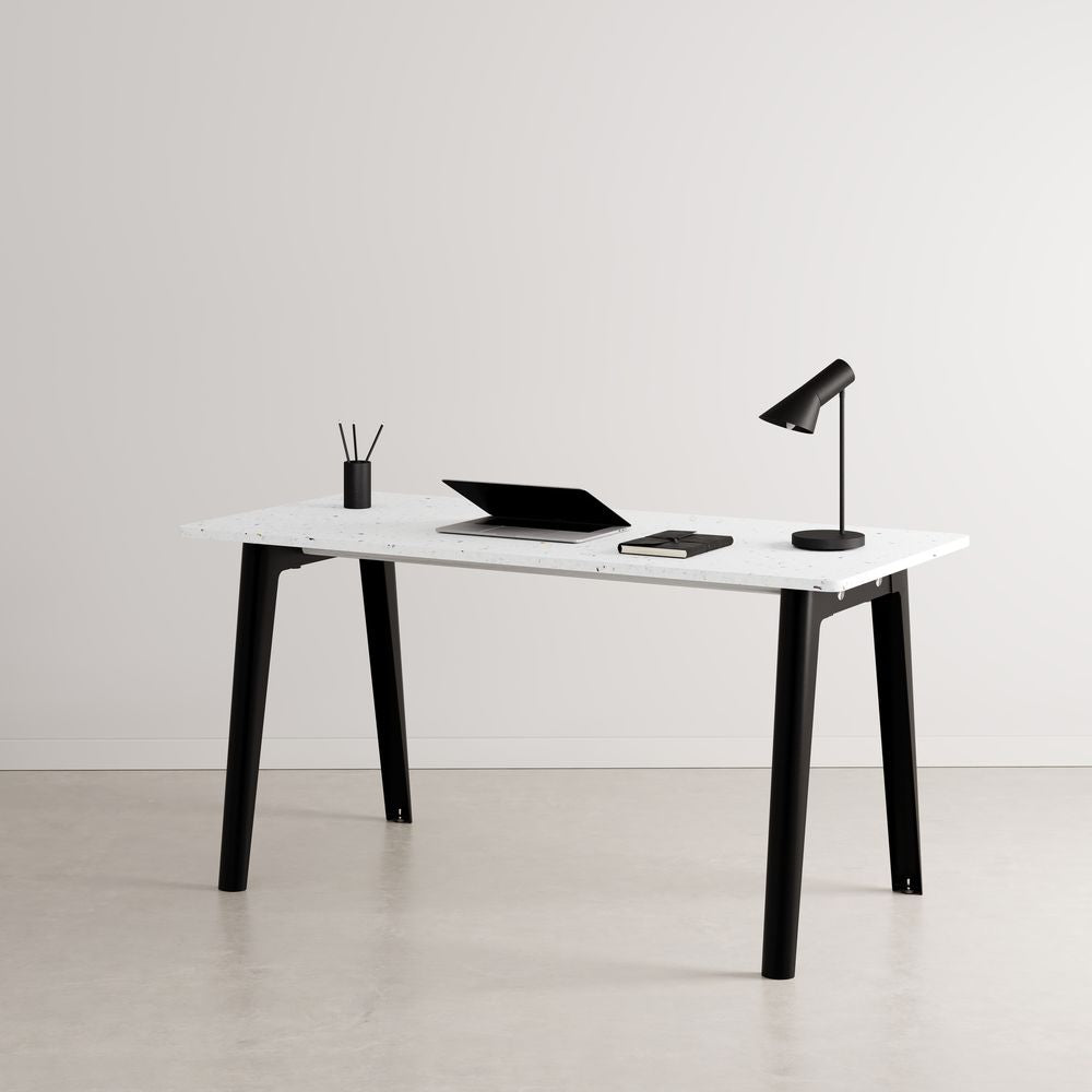 TIPTOE Desk New Modern Recycled Plastic Steel 130cm